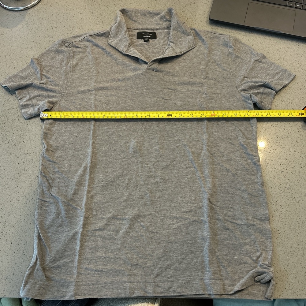 SOLD Banana Republic Gray Linen Blend Polo